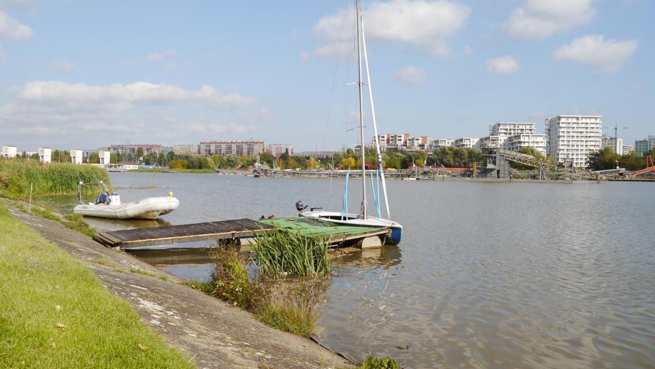 Apartament Eveline Lägenhet Rzeszów Exteriör bild